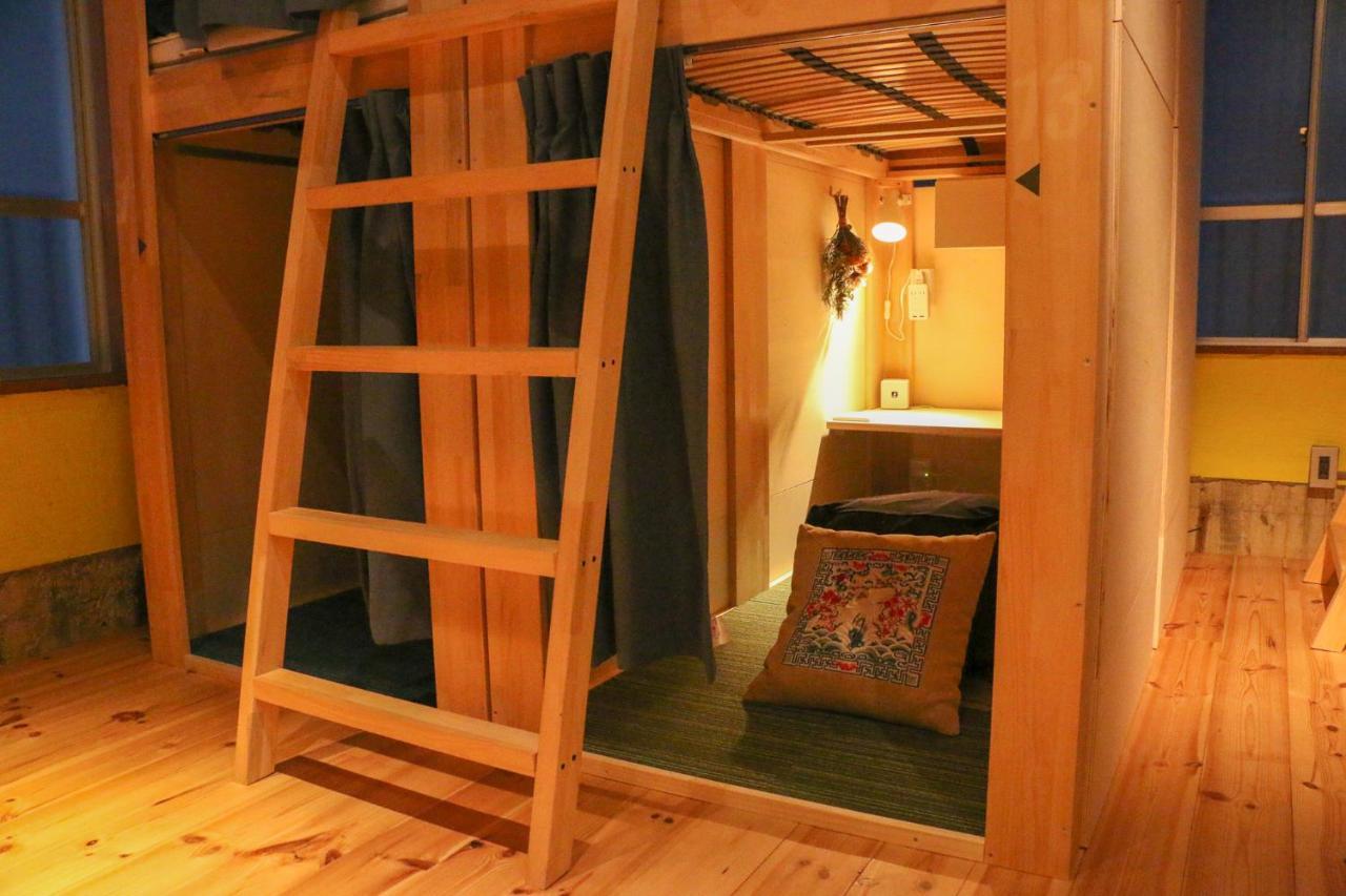 Konyamachi Guest House Kuku Takamatsu Luaran gambar